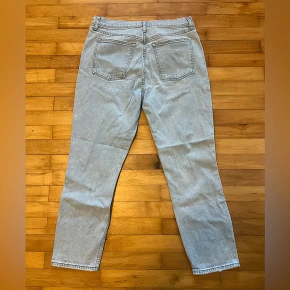 Abercrombie & Fitch The Skinny High Rise Jeans - Picture 2 of 7